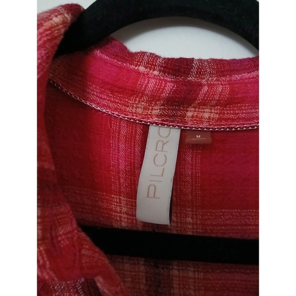 Pilcro Women's Red Plaid Button Down Shirt Long Sleeve Size M - Picture 2 of 5